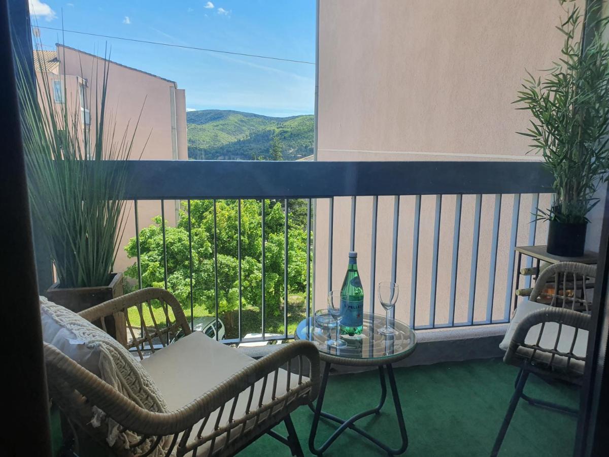 L'Exotique ! Apartment Greoux-les-Bains Luaran gambar